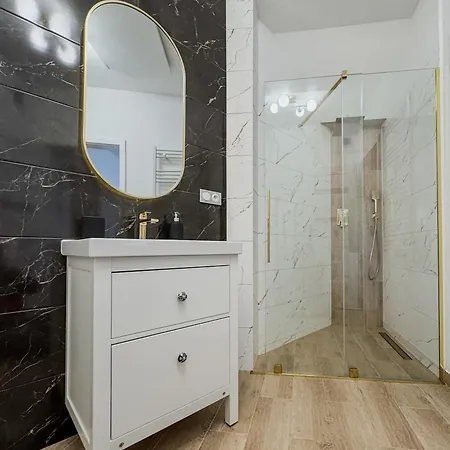 Parkova - Termy, Centrum, Park Jelení Hora