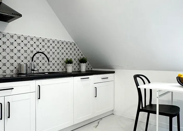 Parkova Apartamenty Blisko Term Cieplice Daire