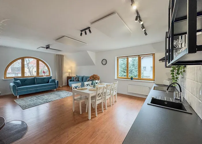 Parkova Apartamenty Blisko Term Cieplice * Jelenia Gora