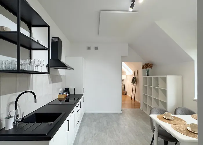 Daire Parkova Apartamenty Blisko Term Cieplice