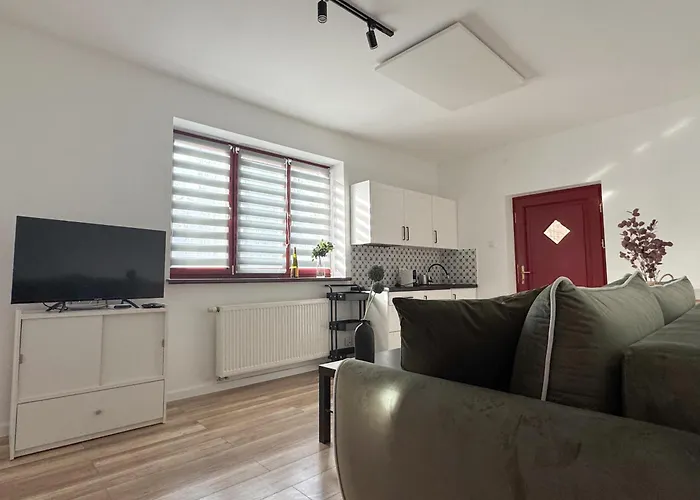 Parkova Apartamenty Blisko Term Cieplice *