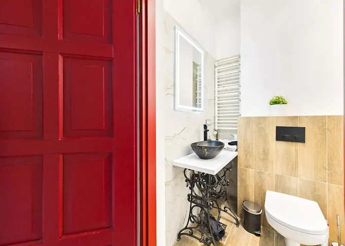 Parkova Apartamenty Blisko Term Cieplice *